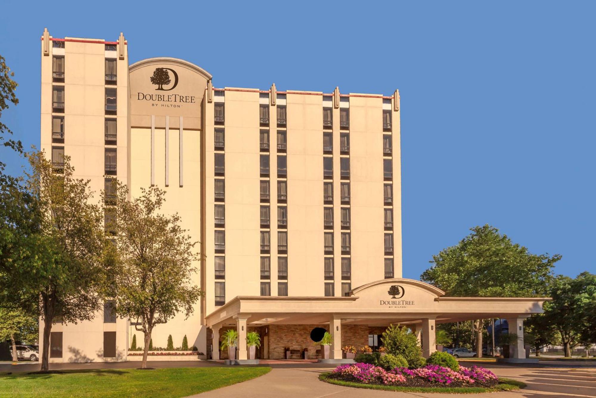 Doubletree By Hilton Philadelphia Airport Hotel Exterior foto